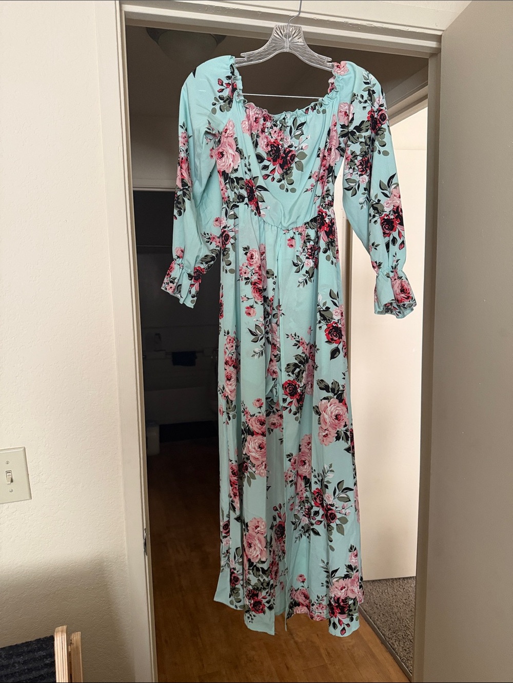 Floral Scoop-Neck Maxi Dress in Mint with built in shorts
